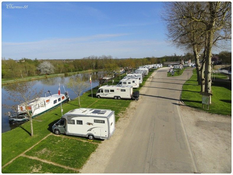 Aire Camping Car Park En France Aire Camping Car Park En France
