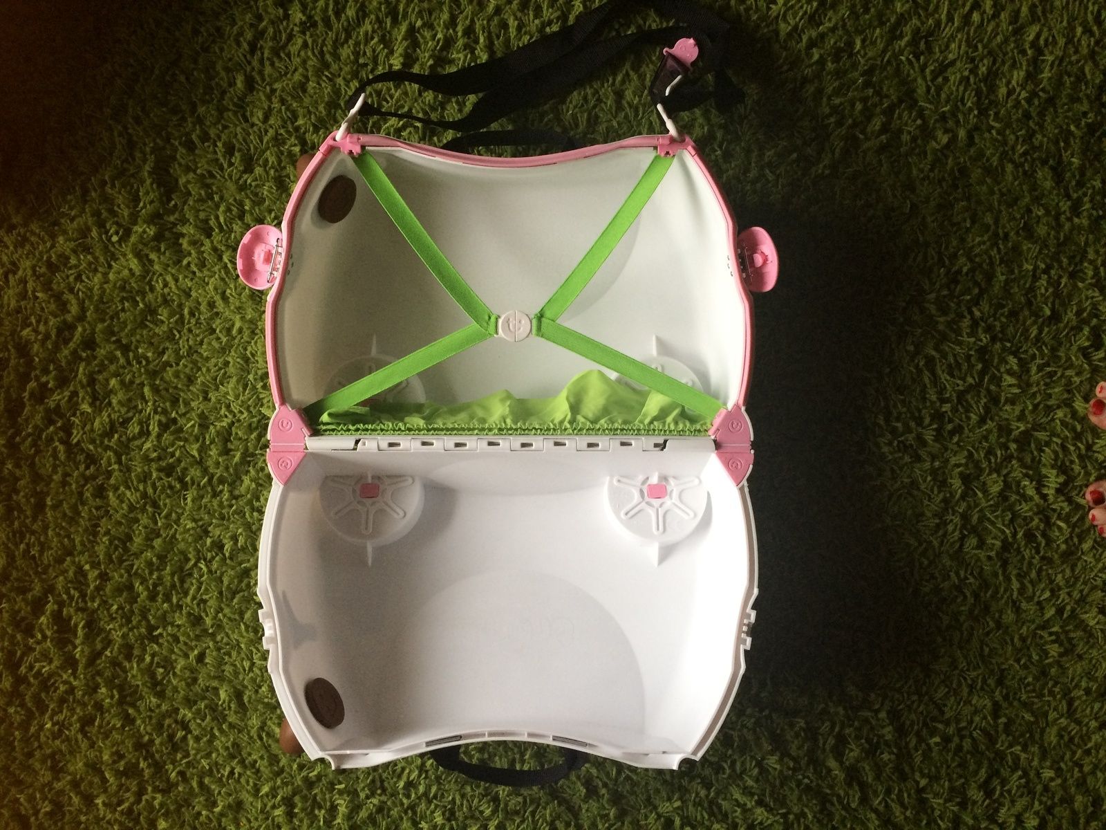 Notre valise vache Trunki - Pink et Green