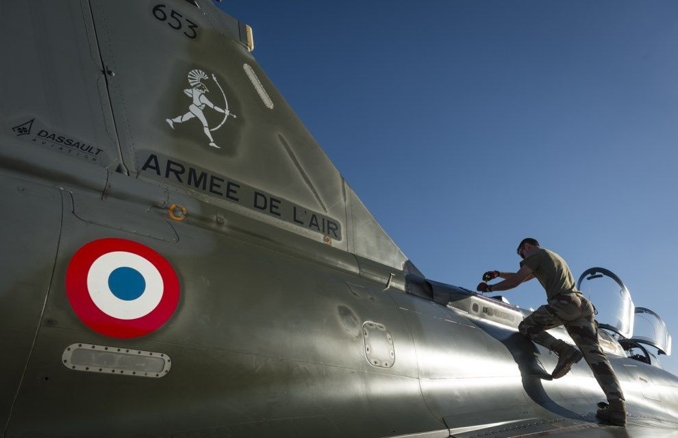 mirage rencontre avion de ligne