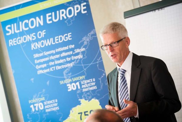 Douze clusters s'unissent pour soutenir l'industrie européenne de la microélectronique