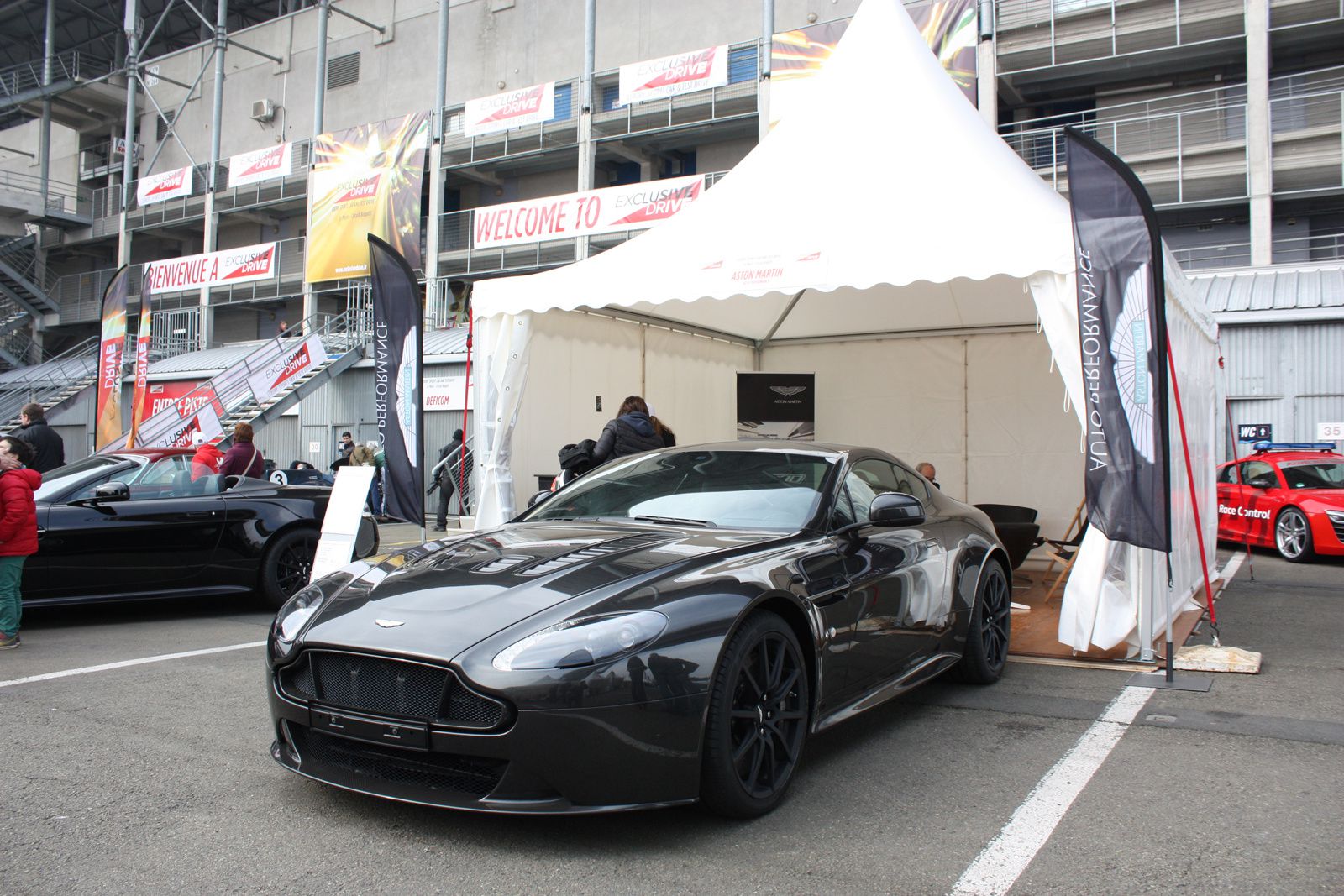 Aston Martin - Auto Performance - Circuit Bugatti Le Mans