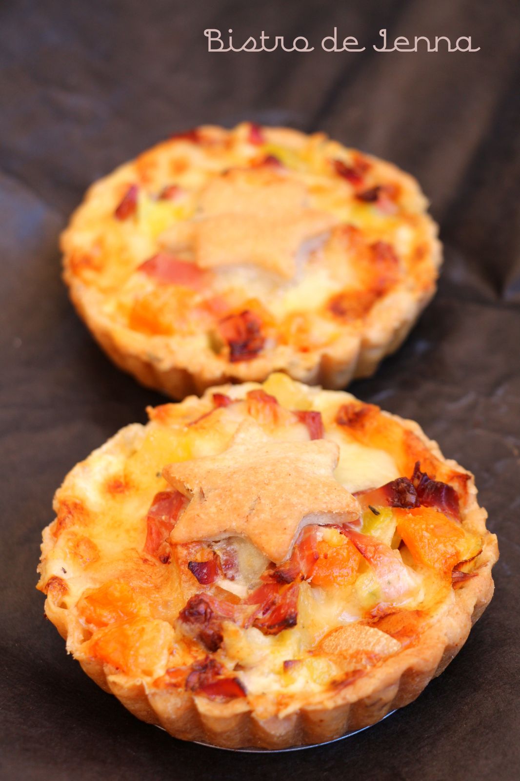 Tartelette patates douces, speck et vieux comté