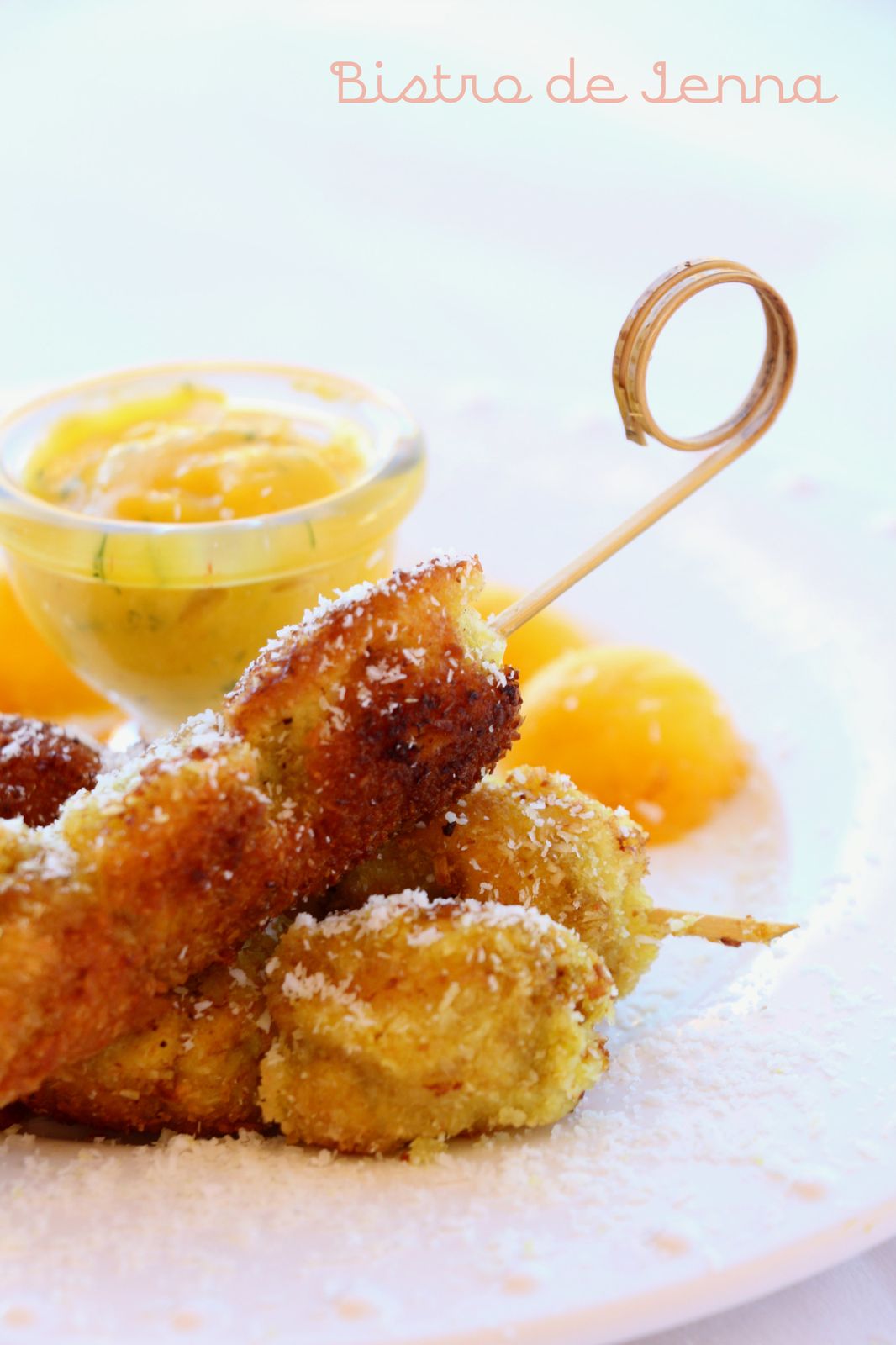 Brochettes de poulet pané à la noix de coco