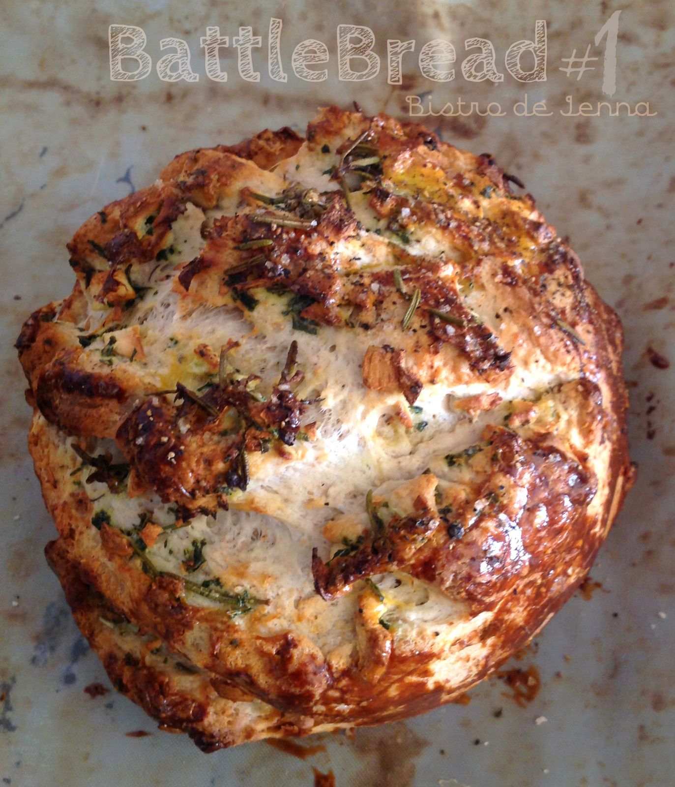Pain a l'ail, persil, romarin et fleur de sel
