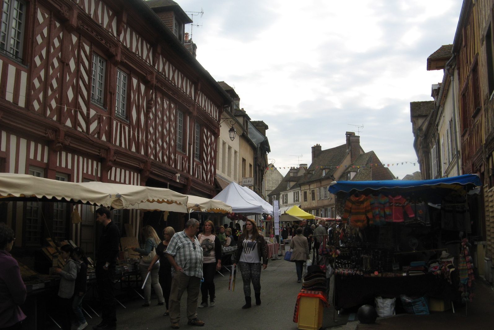 SAMEDI C'EST LA ST DENIS A DREUX DREUX PAR PIERLOUIM