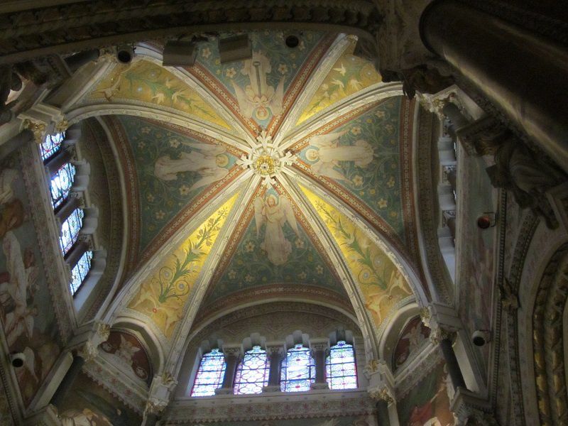 L'architecte est Pierre Bossan, qui a également conçu la Basilique de Fourvière.