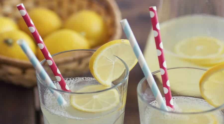 http://img.over-blog-kiwi.com/0/55/21/25/20180328/ob_93d5ef_bienfaits-de-l-eau-citronnee.jpg