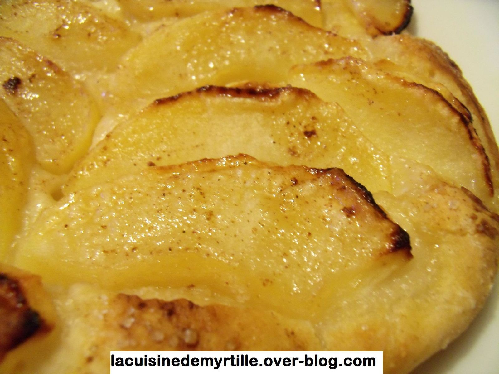 dessert pommes sur pâte à pizza - Le blog de myrtille