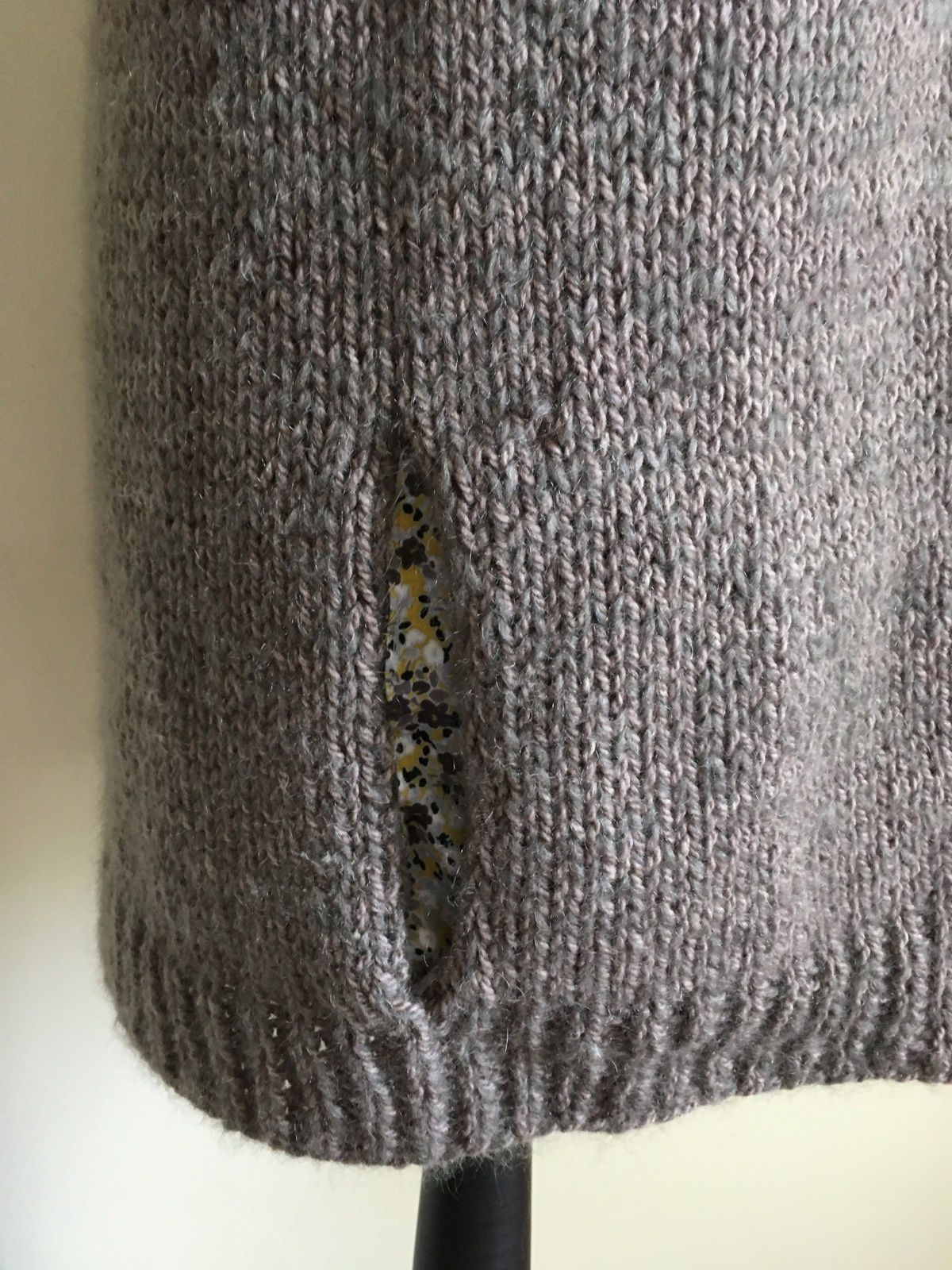 tricoter une poche sur un gilet