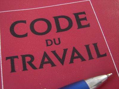 Avis aux amateurs, le droit de licencier s’achète désormais et il est en soldes !"