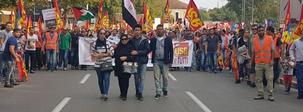 La familio de Danf protestas en Italio post la morto de sia filo