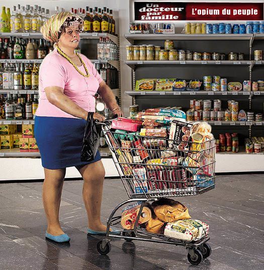 ob_2da3de_supermarche-caddi-junk-food.jpg