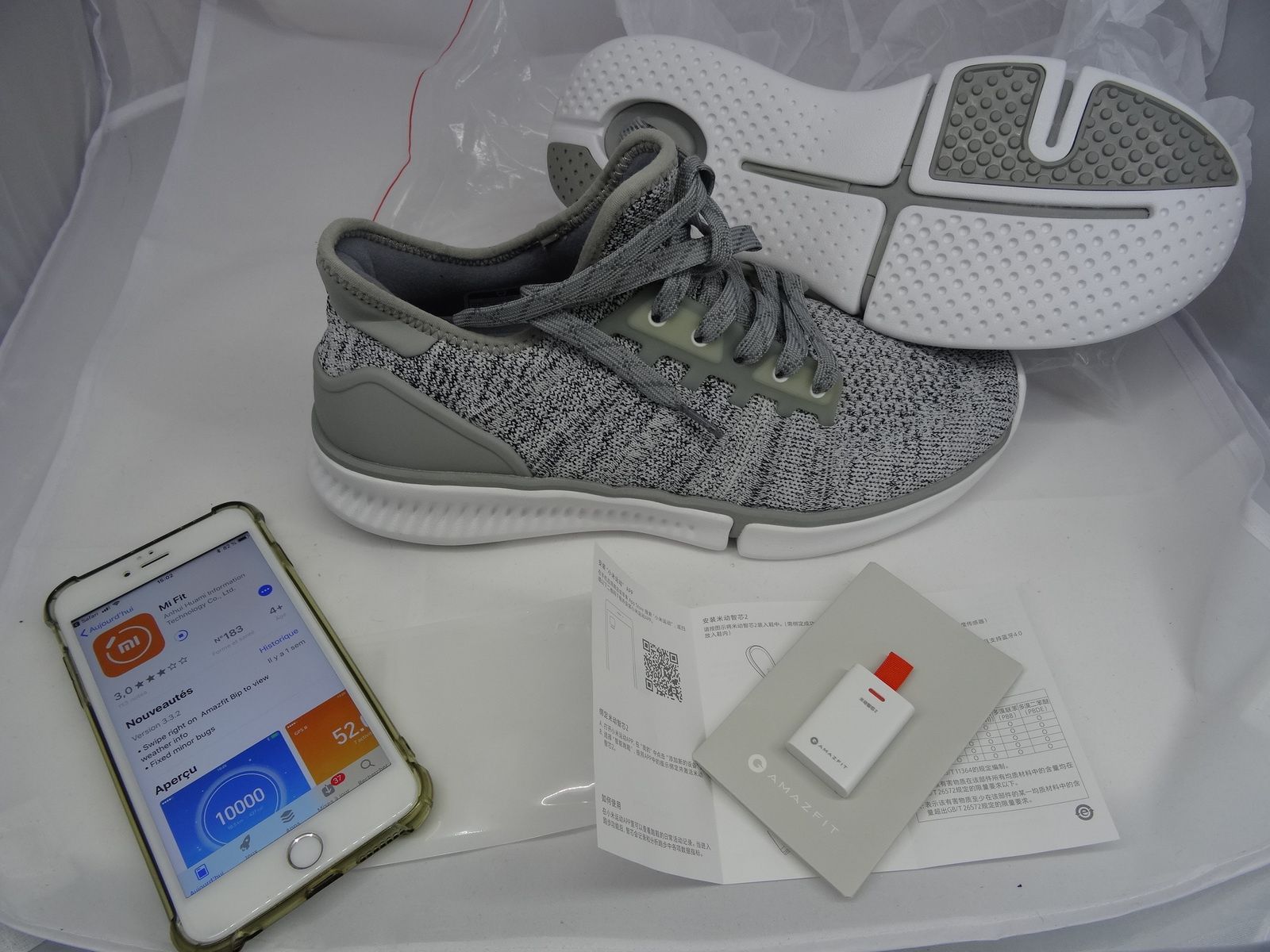 Présentation des chaussures Xiaomi SmartShoes avec podomètre connecté en  bluetooth - Chez Cyril