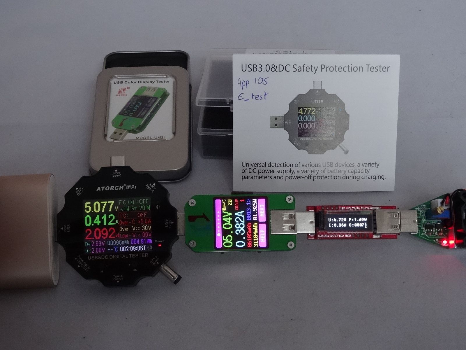 UD18, un testeur d'USB en tension, intensité ou puissance et plein