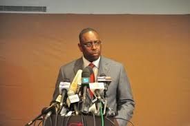 CE QUE MACKY PENSAIT DES INSTITUTIONS, AU 31 DECEMBRE 2011.