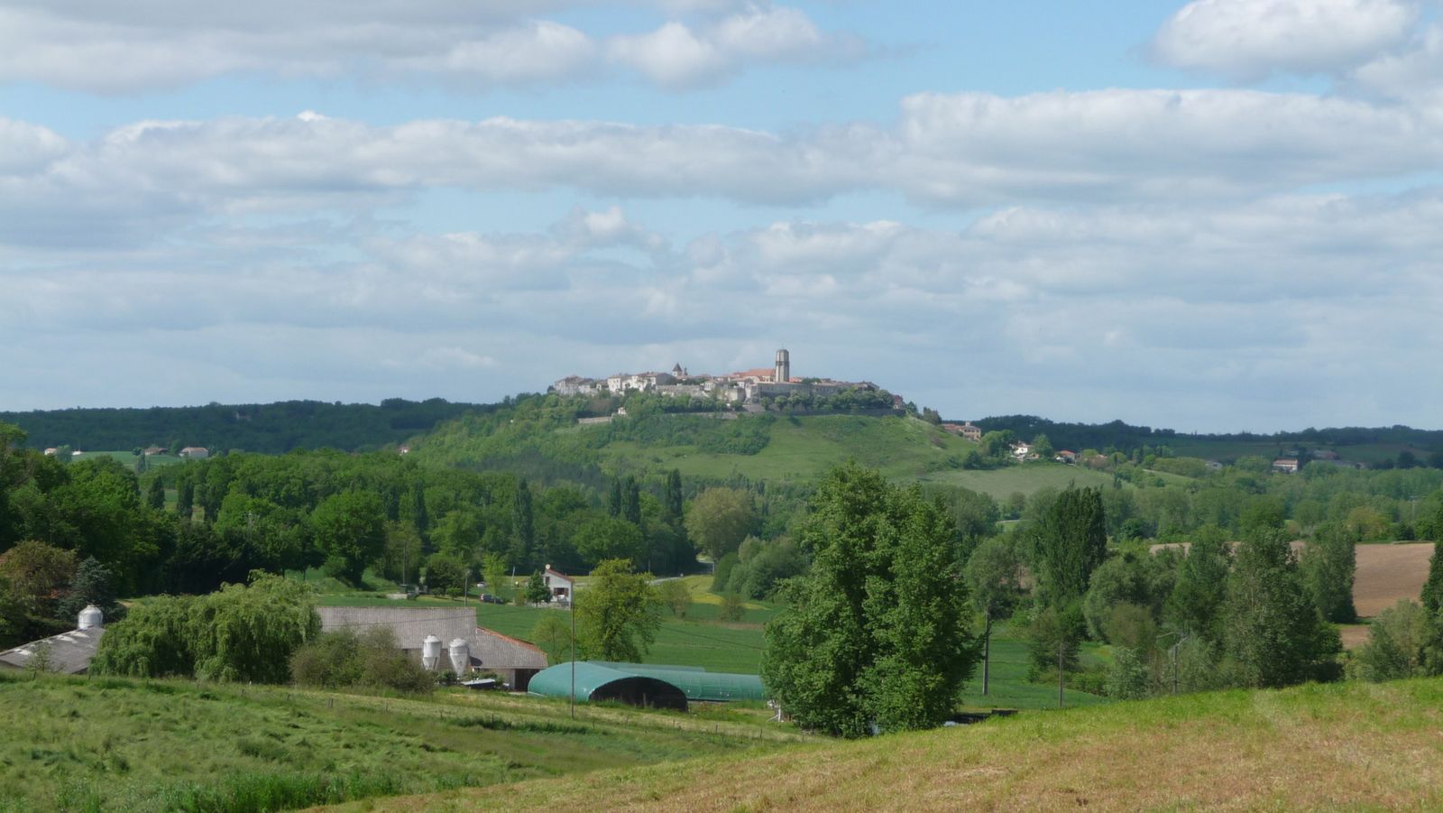 rencontre hautefage la tour