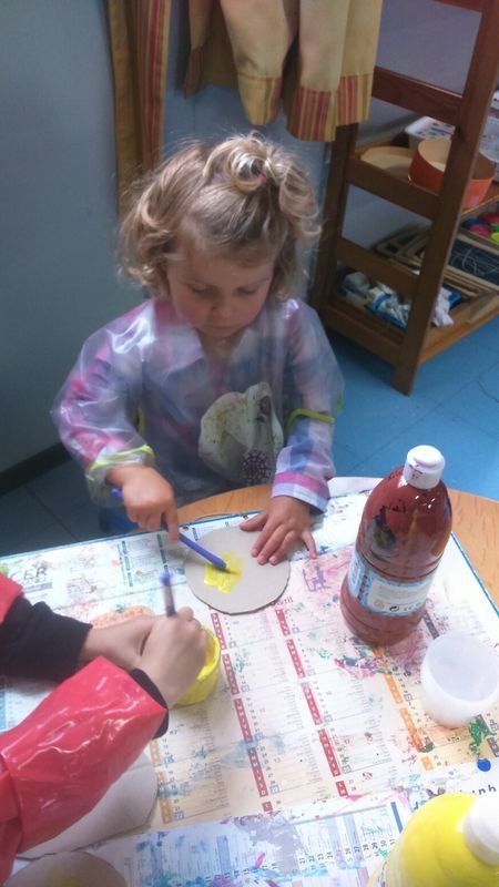 Préparation des décors de la kermesse