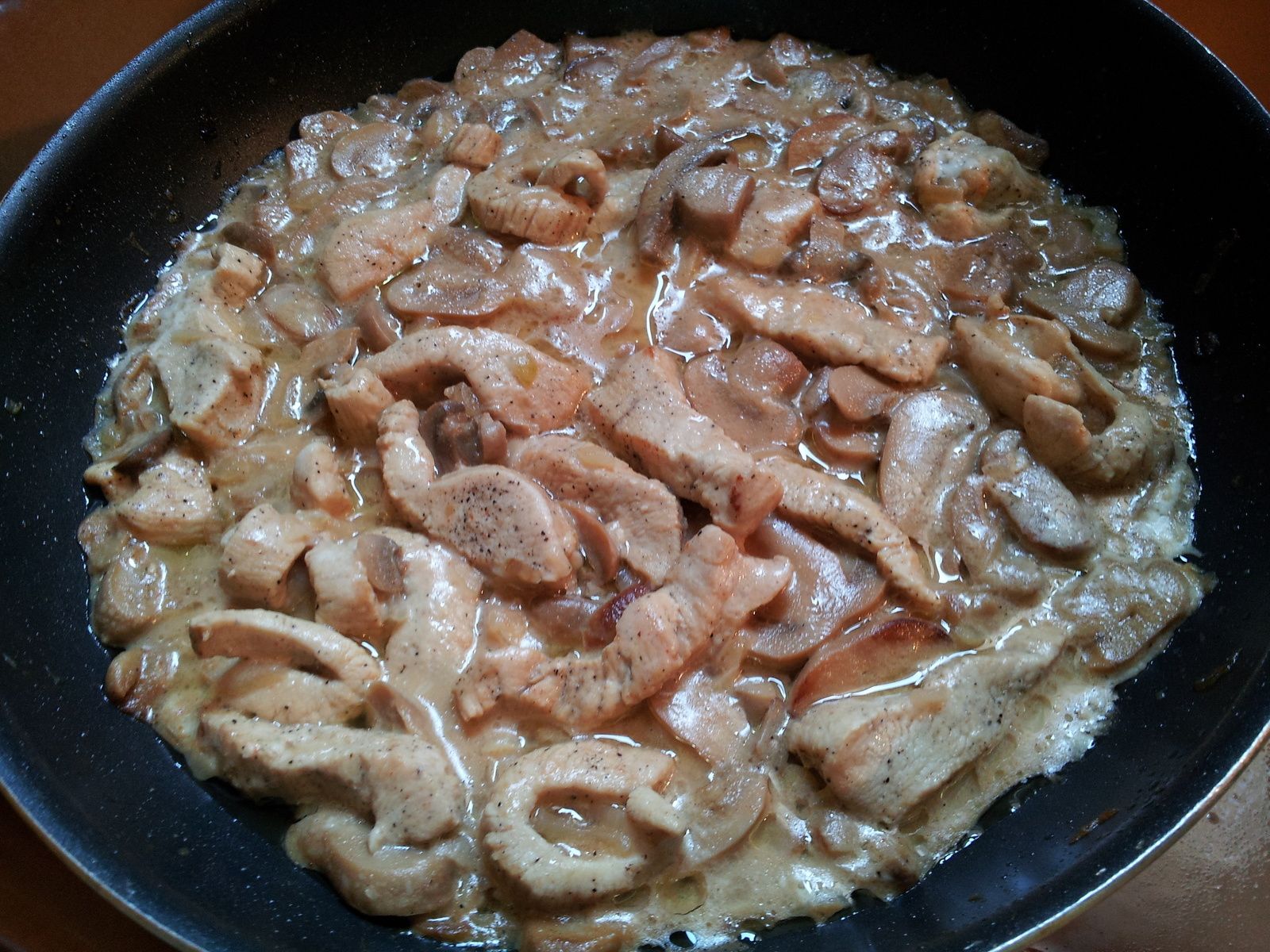 Poulet au fond de veau - Le blog de lapopotteduclocher