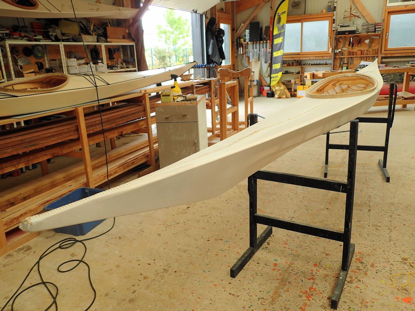 Construction d'un kayak bois &amp; toile (skin on frame)