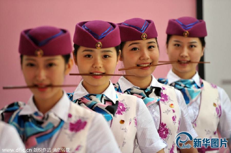 Les hôtesses en Chine (Lire l'article jusqu'au bout...surprise !!)