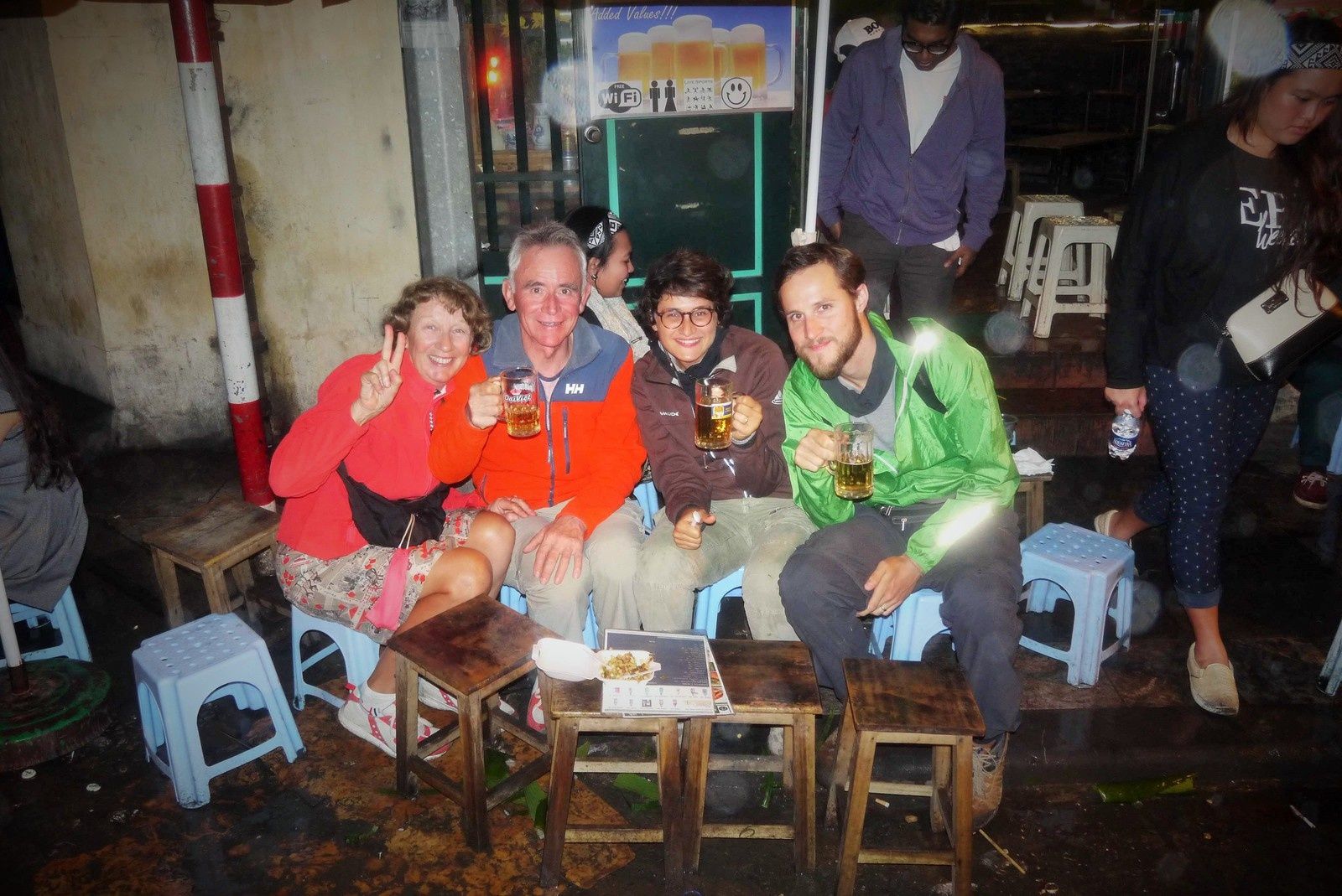 Cafe de paris hanoi