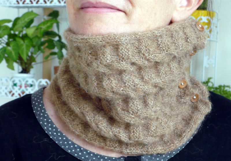 Un col tricoté / Knitted Cowl Neck Warmer