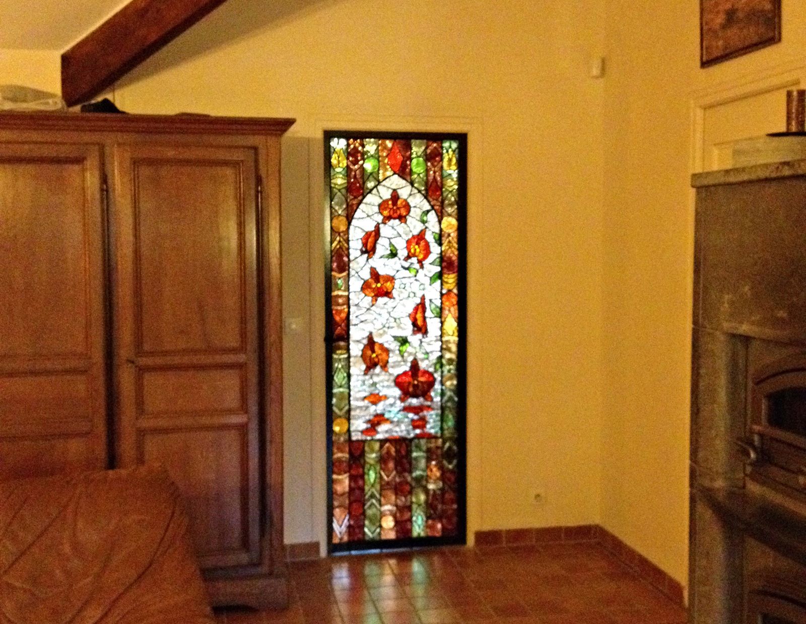 Porte d'intérieur en dalles de verre sculptées. création originale ...