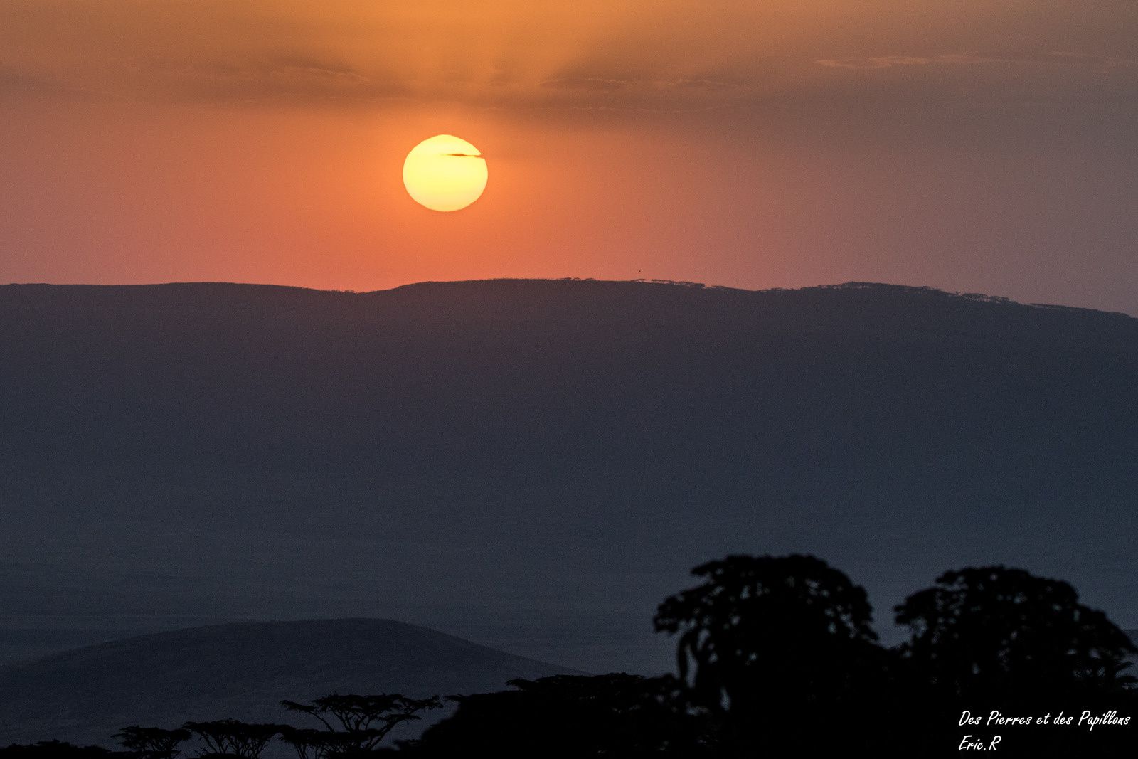 Coucher de soleil sur le cratère du Ngorongoro