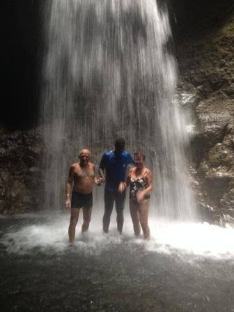 A la cascade des Gorges de la falaise....