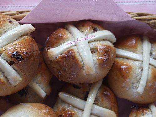 hot cross buns