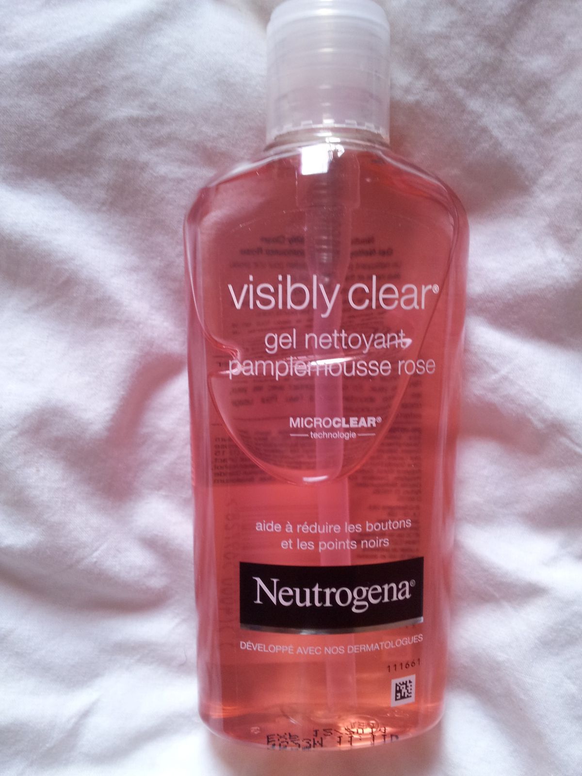 Visibly clear, gel nettoyant pamplemousse rose - Beautyboxaddict