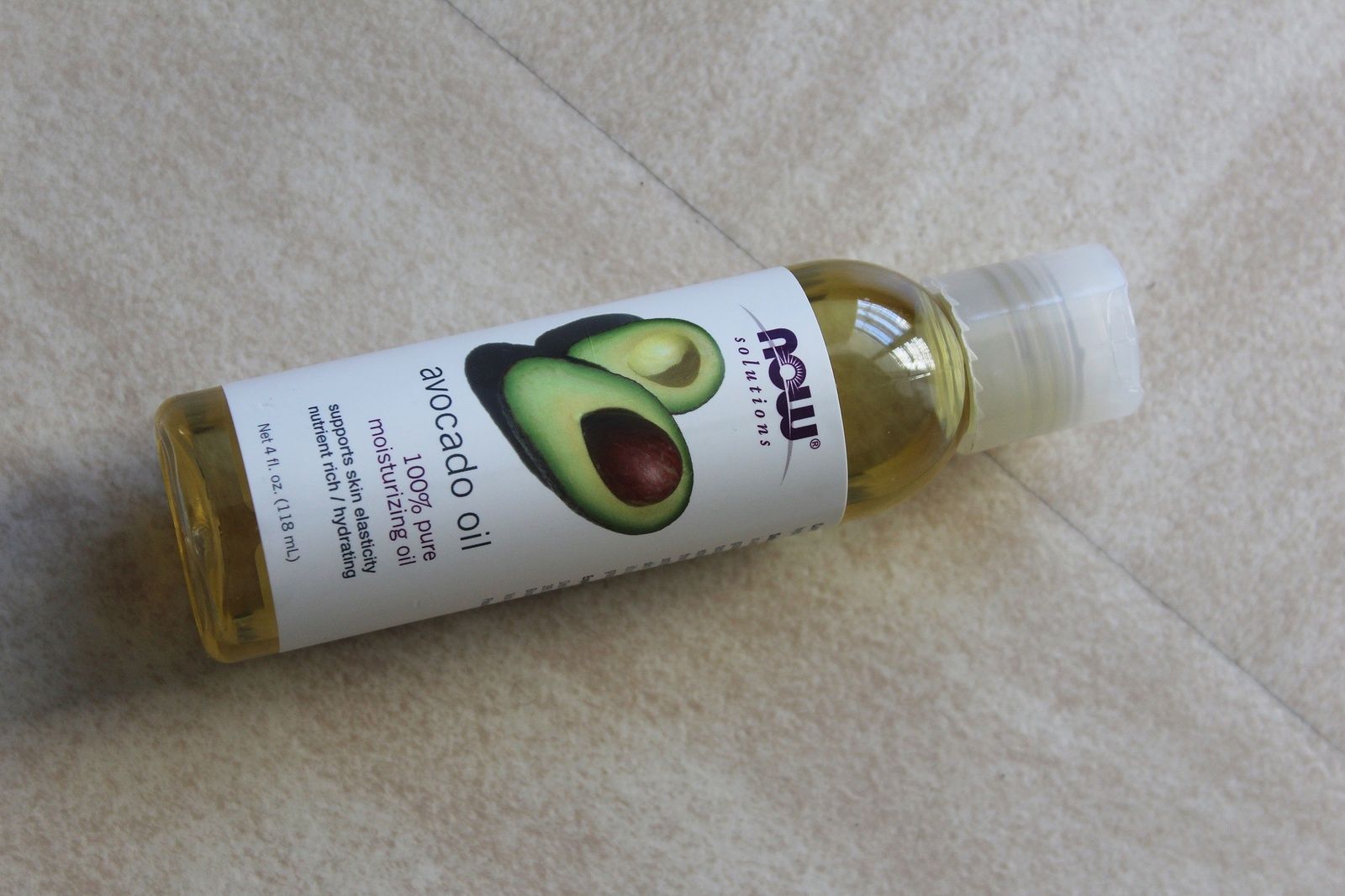 De l'huile d'avocat pour des cheveux et une peau au top - Beautyboxaddict