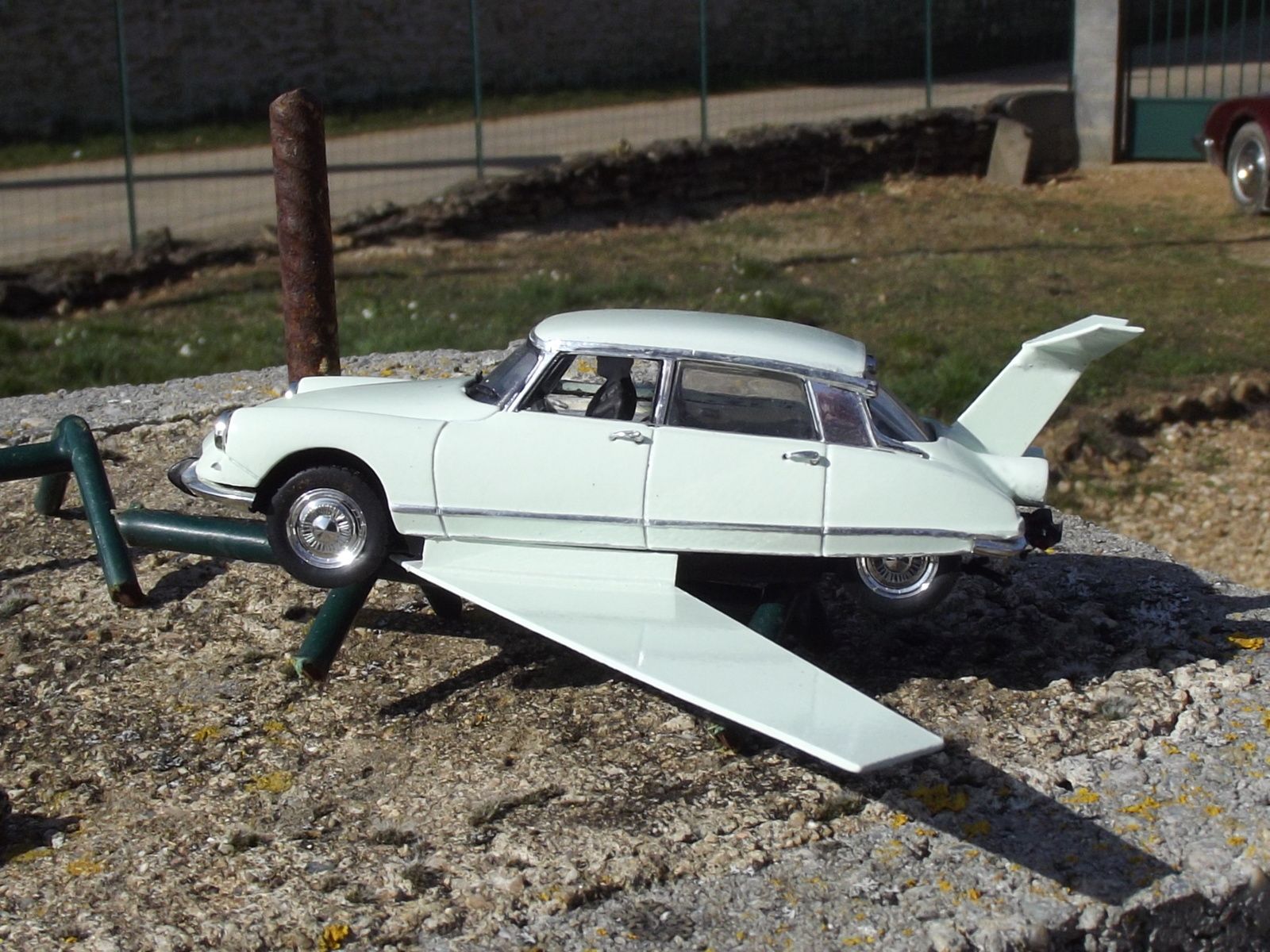 Voiture fantomas miniature online