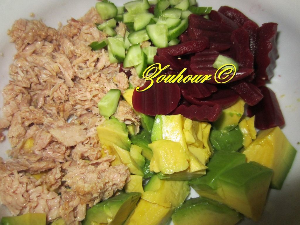 Quinoa Salade Avec Thon Et Avocat La Cuisine De Amal