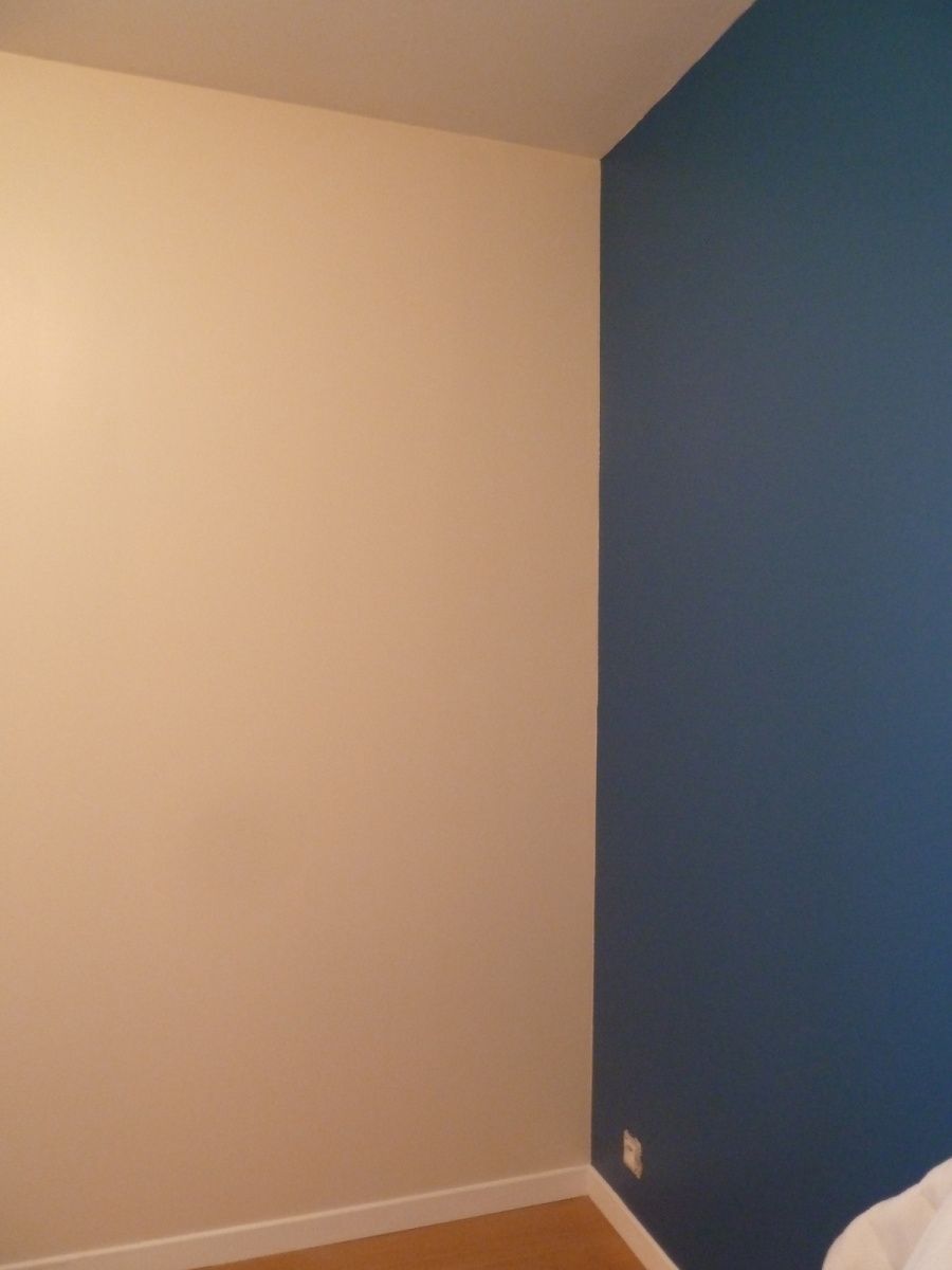 Chambre bleu de prusse: locationphotodirectlink g d i hotel la ...