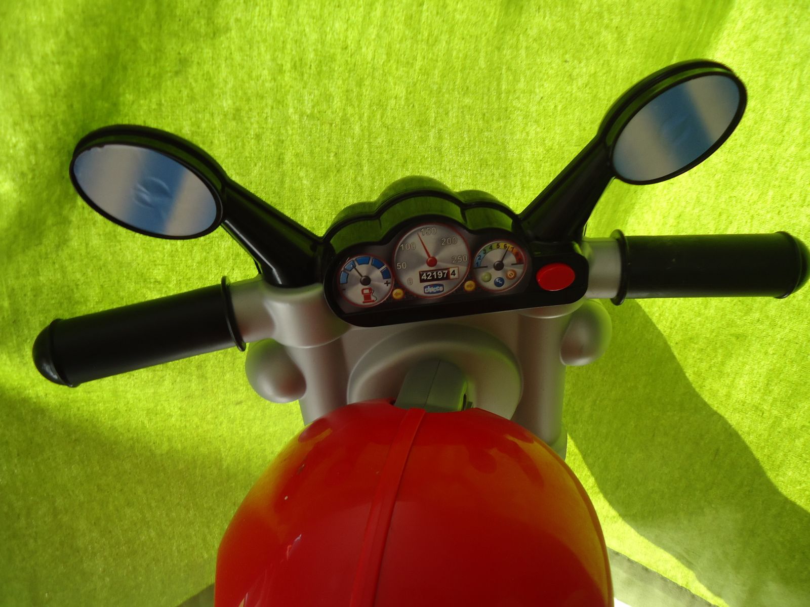 chicco porteur ducati monster