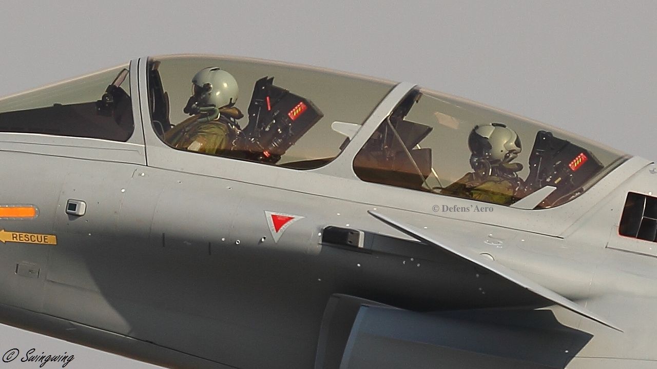Dassault Aviation débute une campagne d'essais en vol avec le viseur de  casque destiné aux Rafale Qatariens - Defens'Aero