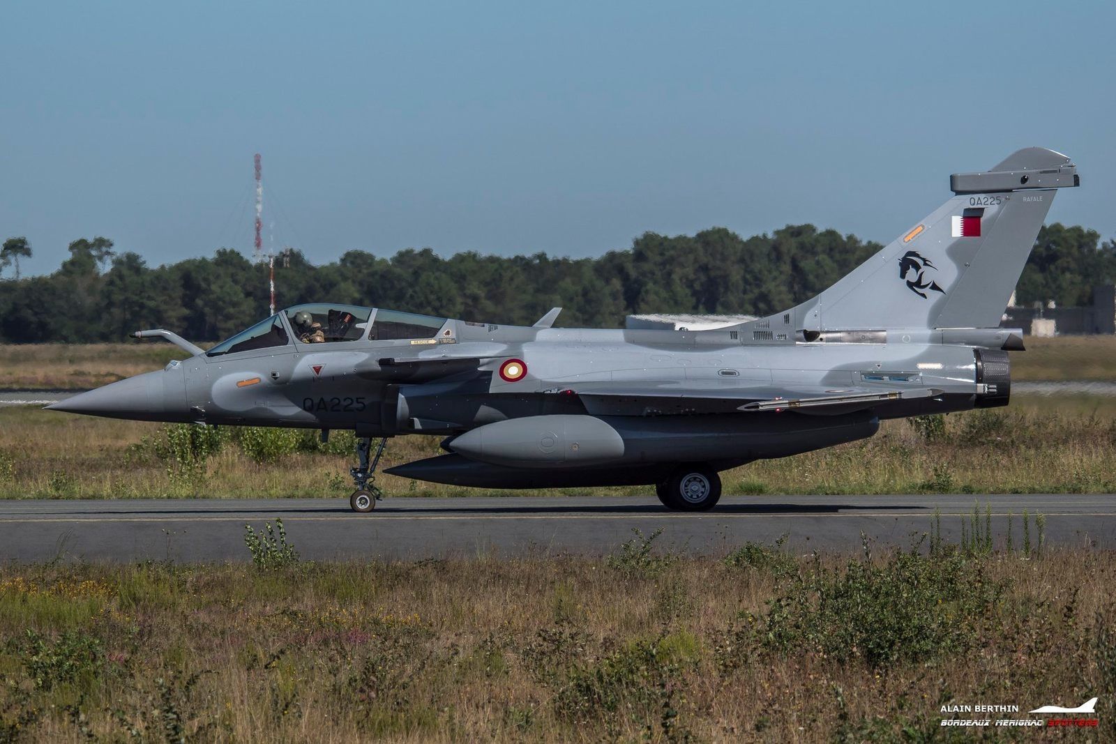 La Force aérienne qatarie réceptionne son troisième lot de Rafale EQ/DQ