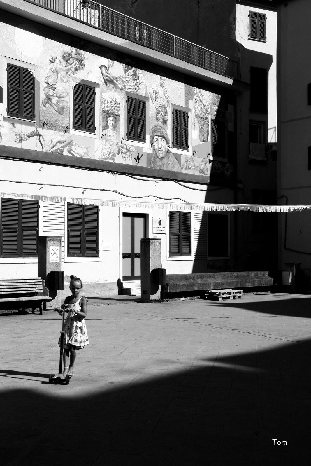 "La petite fille et la trotinette" - Riomaggiore - Cinque Terre
