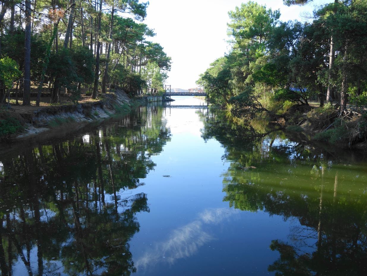 Lac marin du port d'Albret, Vieux Boucau / Soustons ( Landes 40 ) AA -  ONVQF.over-blog.com