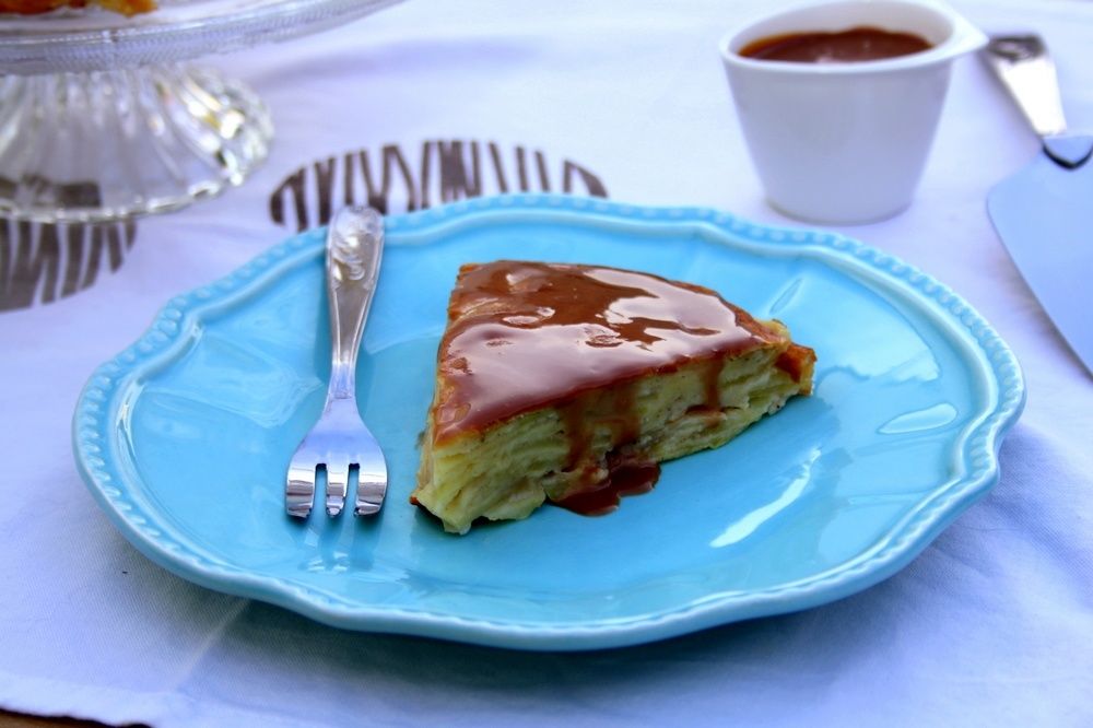 Gateau Invisible Aux Pommes Et Sauce Carambar Amandine Cooking