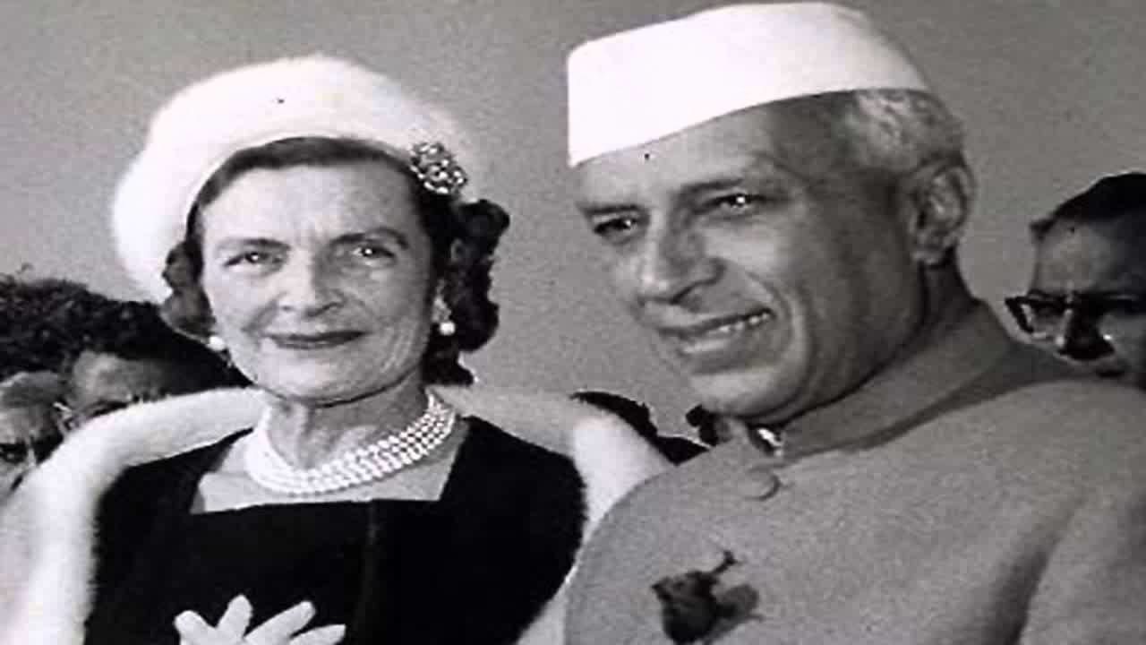  Les Nehru-Gandhi de Renée-Paule Guillot