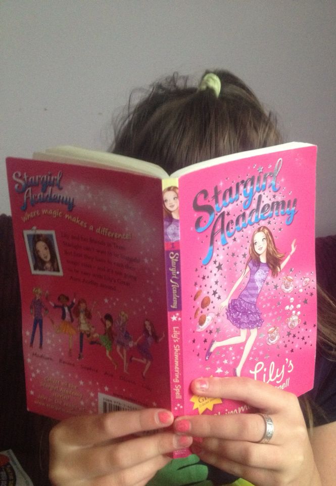 Stargirl Academy - Lily's Shimmering Spell #BookReview 