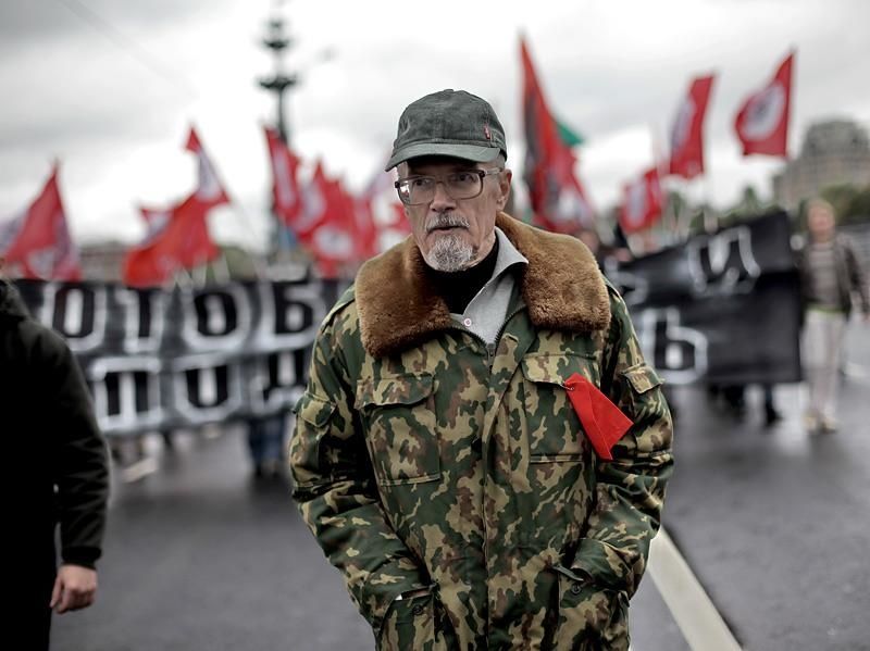 Edouard Limonov : “La Russie vit des jours nerveux”