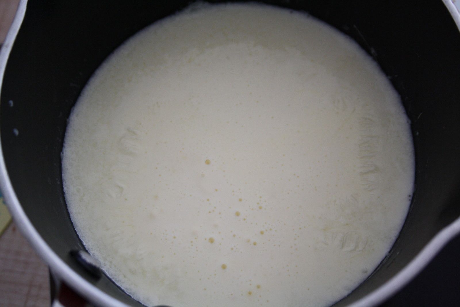 ECLAIRS CHOCOLAT TONKA INSPIRES DE YANN COUVREUR RELIGIEUSE ET TARTE CATIN