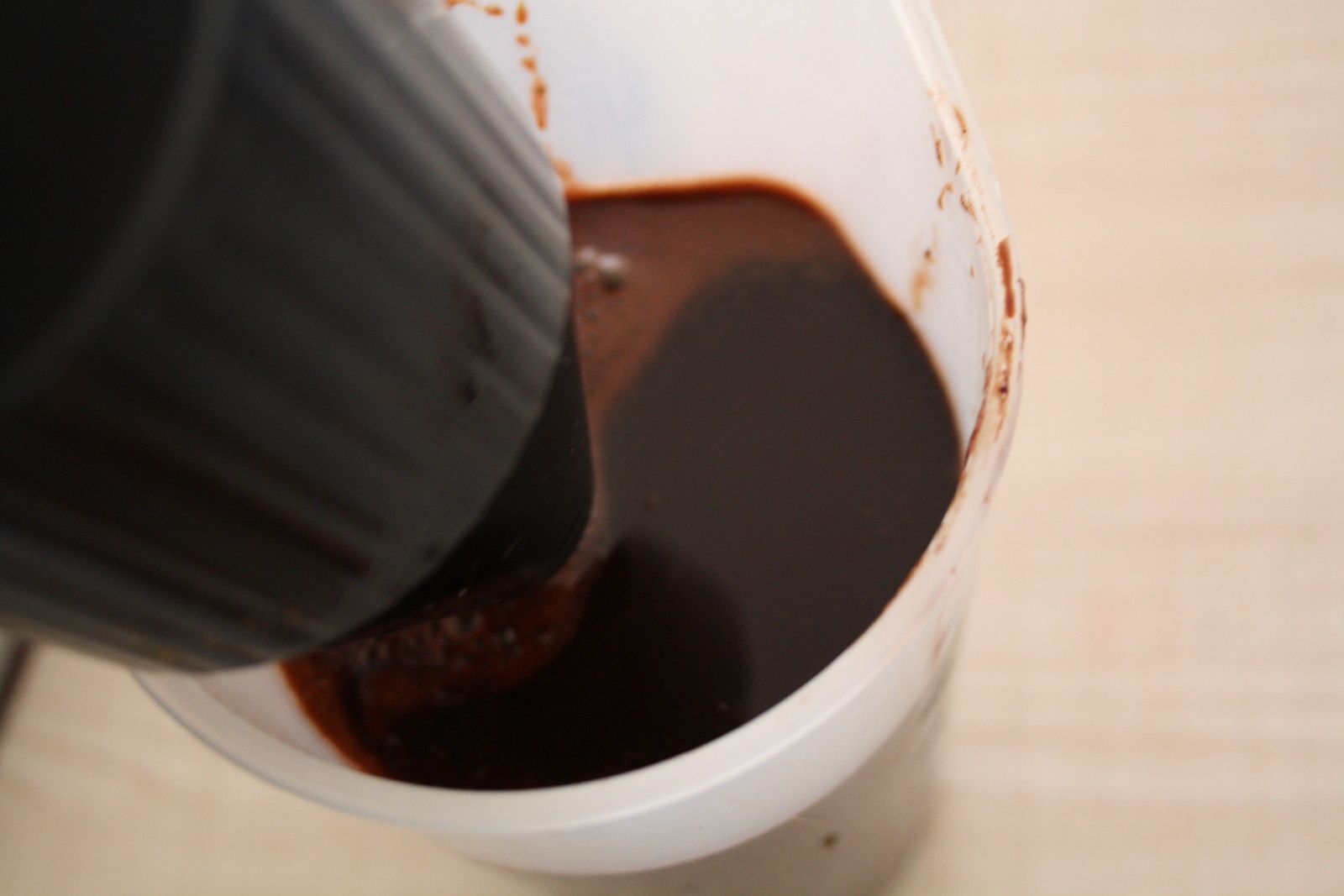 ECLAIRS CHOCOLAT TONKA INSPIRES DE YANN COUVREUR RELIGIEUSE ET TARTE CATIN