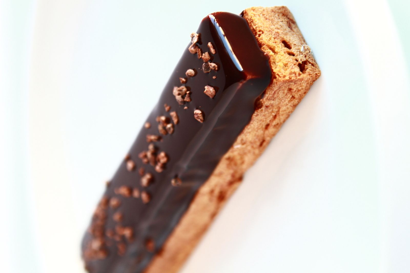 ECLAIRS CHOCOLAT TONKA INSPIRES DE YANN COUVREUR RELIGIEUSE ET TARTE CATIN