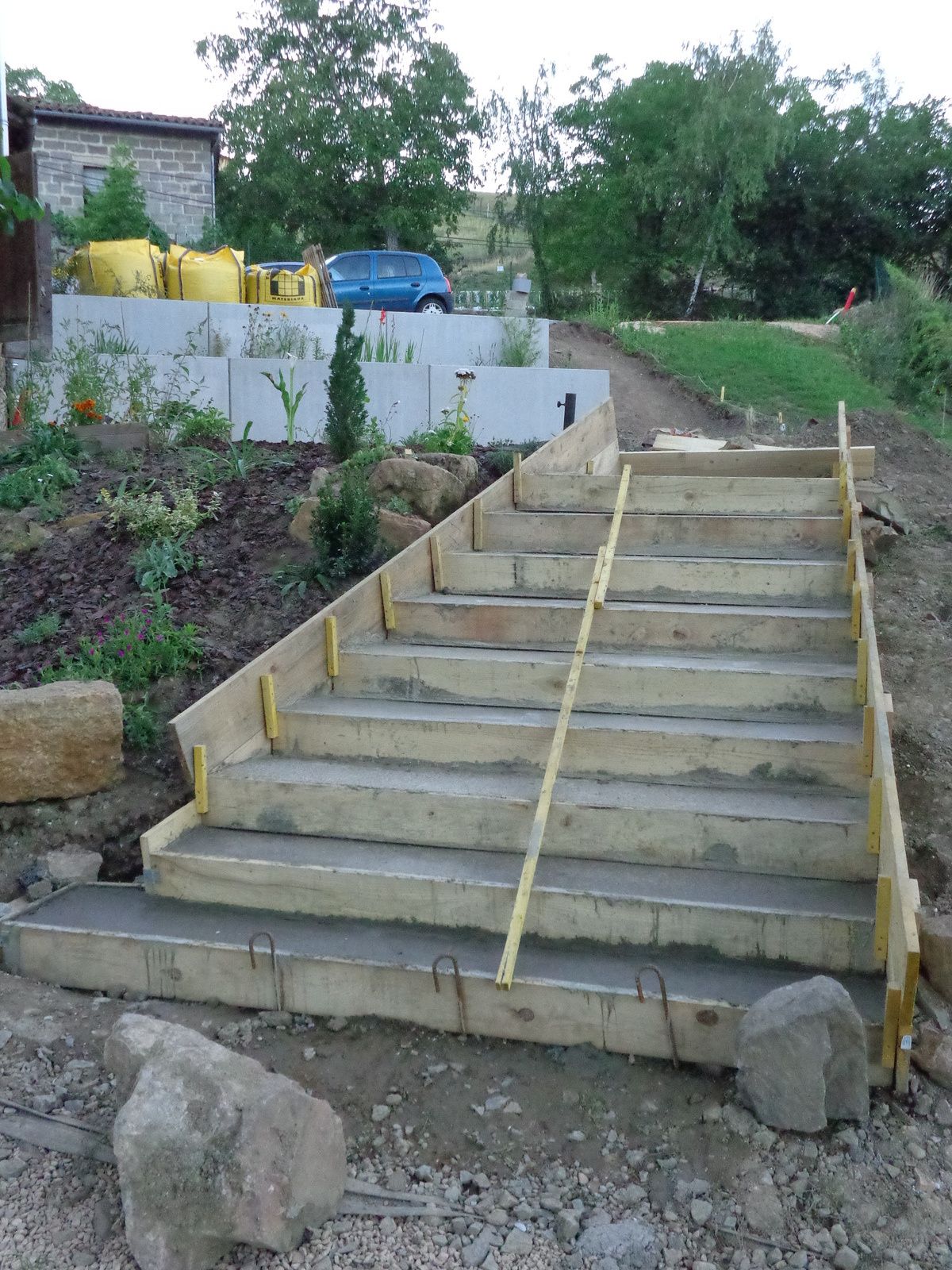 Comment Faire Un Escalier En Parpaing Extérieurs - escalier - Rénovation d'une maison du beaujolais