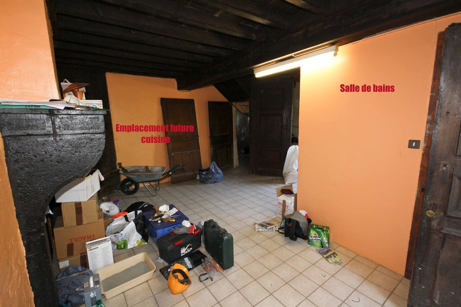 Rénovation d'une maison du beaujolais venez suivre nos aventures ...