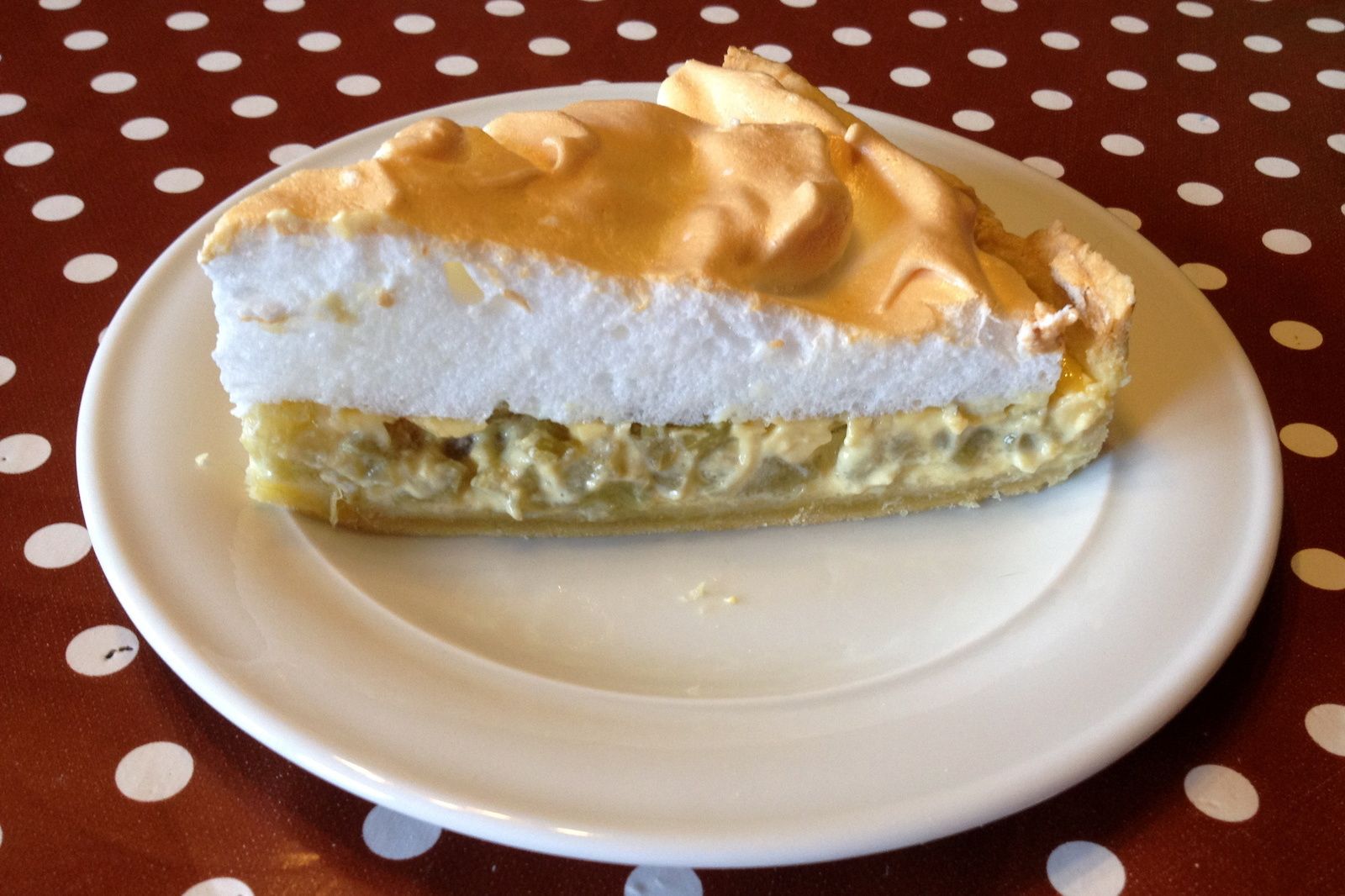 Tarte à la rhubarbe meringuée - EN PASSANT